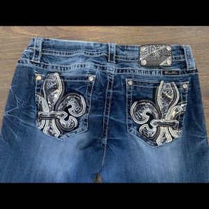 Women’s miss me jean